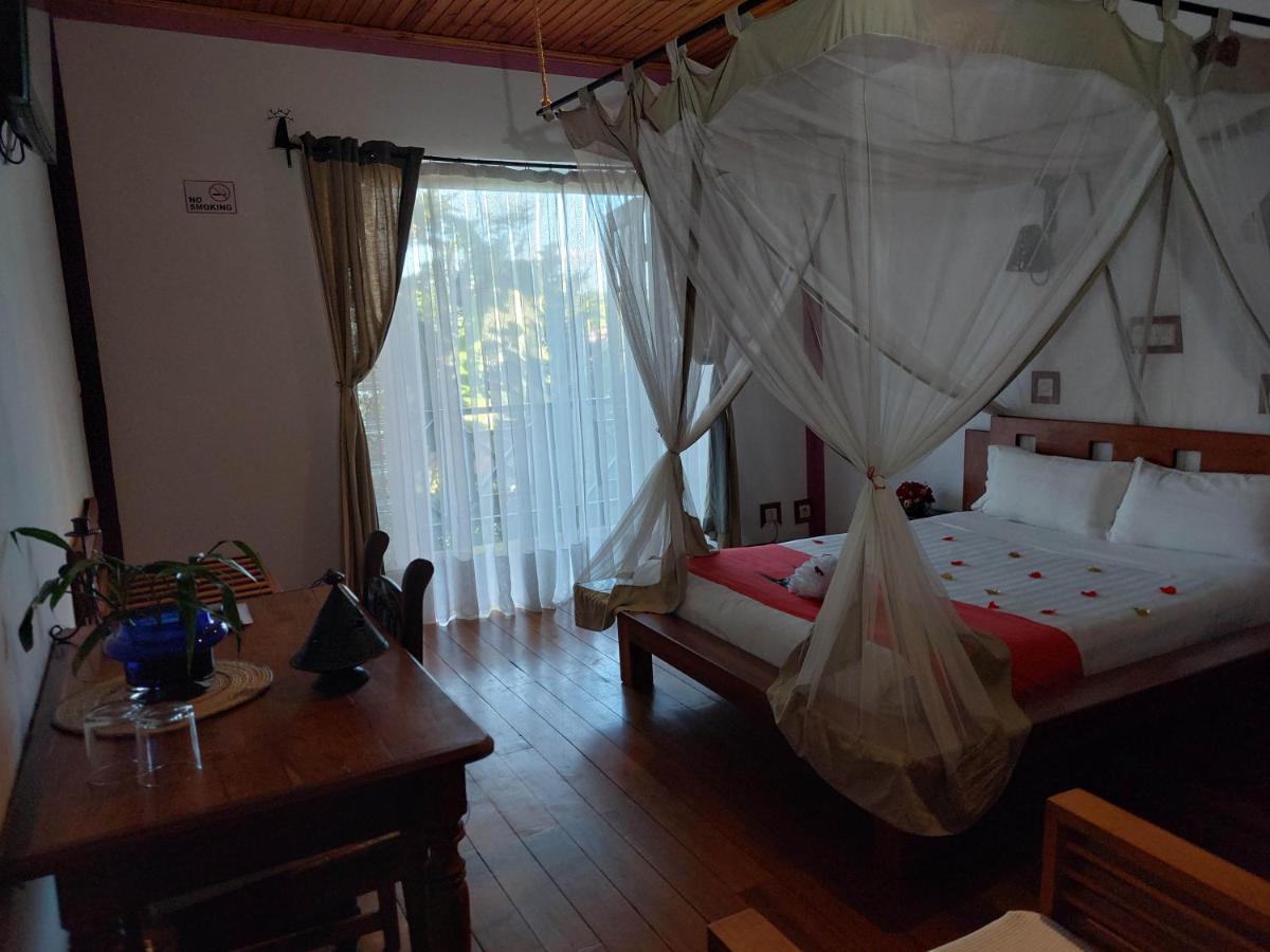 Island Continent Hotel Ivato  Dış mekan fotoğraf